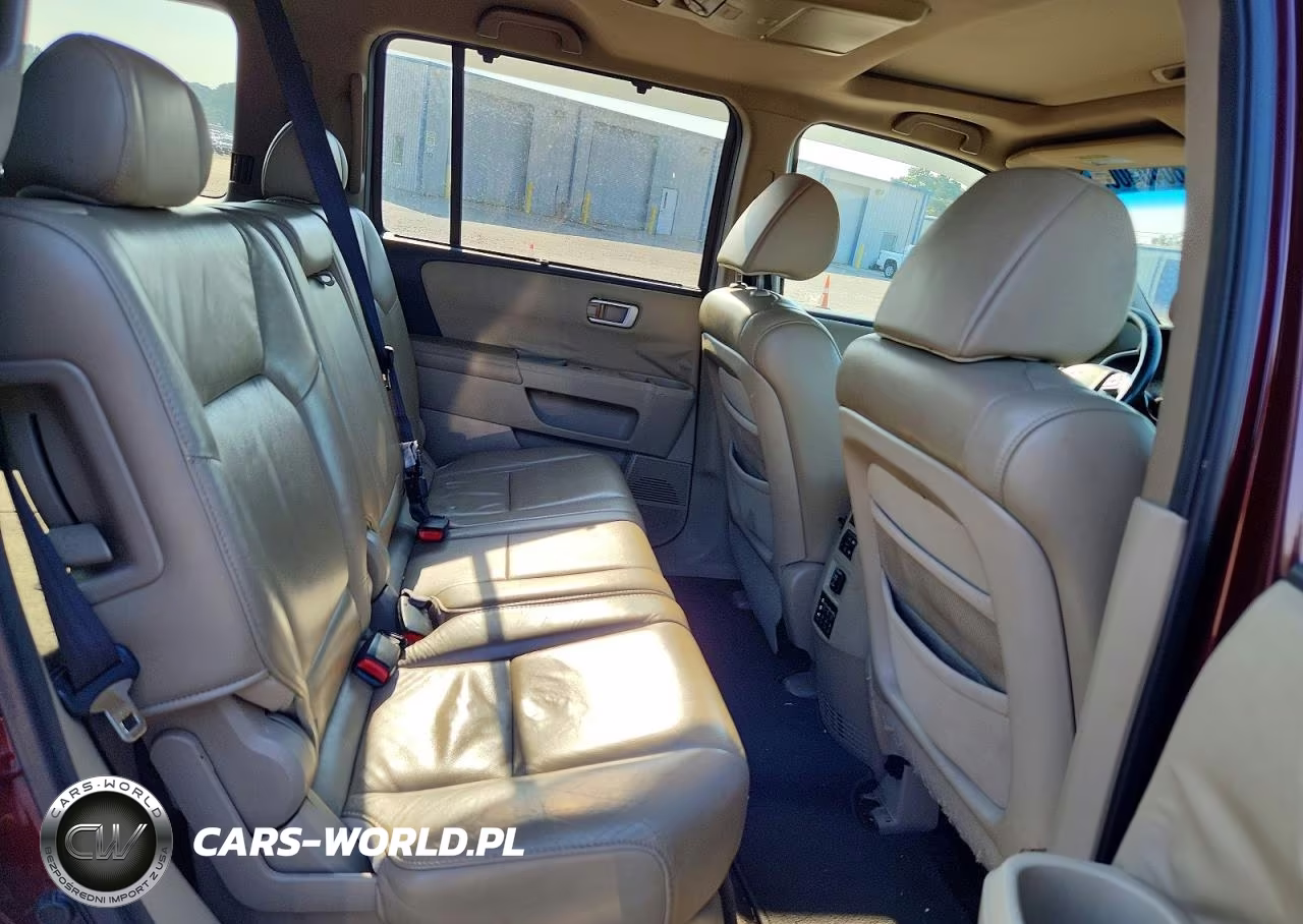 2011 Honda Pilot Touring VIN:5FNYF3H99BB019141 - 10