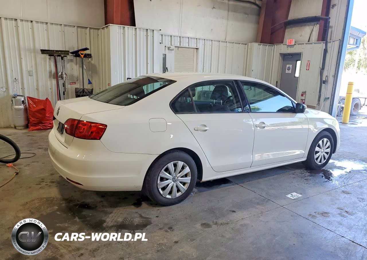 2014 Volkswagen Jetta Base VIN:3VW2K7AJ0EM218217 - 3