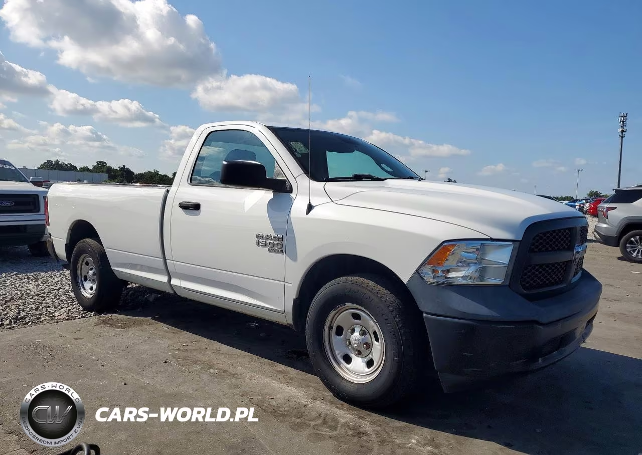 2019 Ram 1500 Classic Tradesman VIN:3C6JR6DG2KG705912 - 4