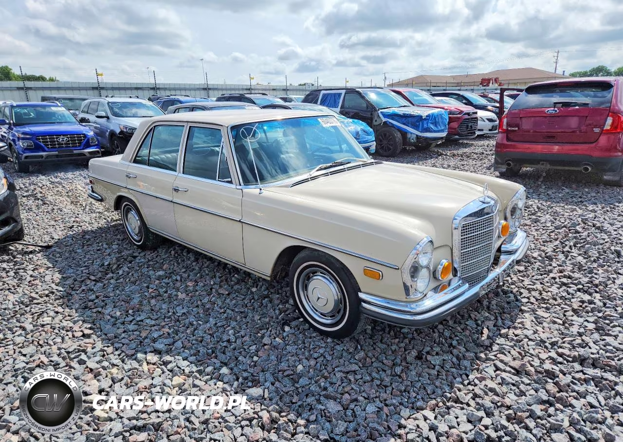1972 Mercedes-Benz 280 VIN:10806712012913 - 4