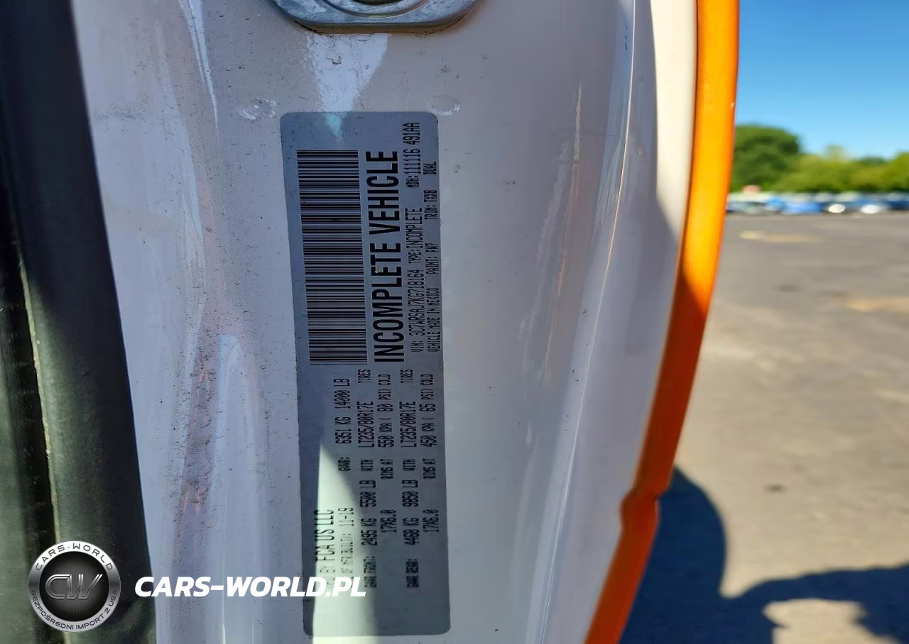 2019 Ram 3500 VIN:3C7WRSAJ7KG718164 - 12