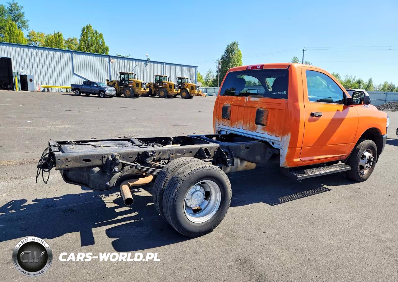 2019 Ram 3500 VIN:3C7WRSAJ7KG718164 - 3