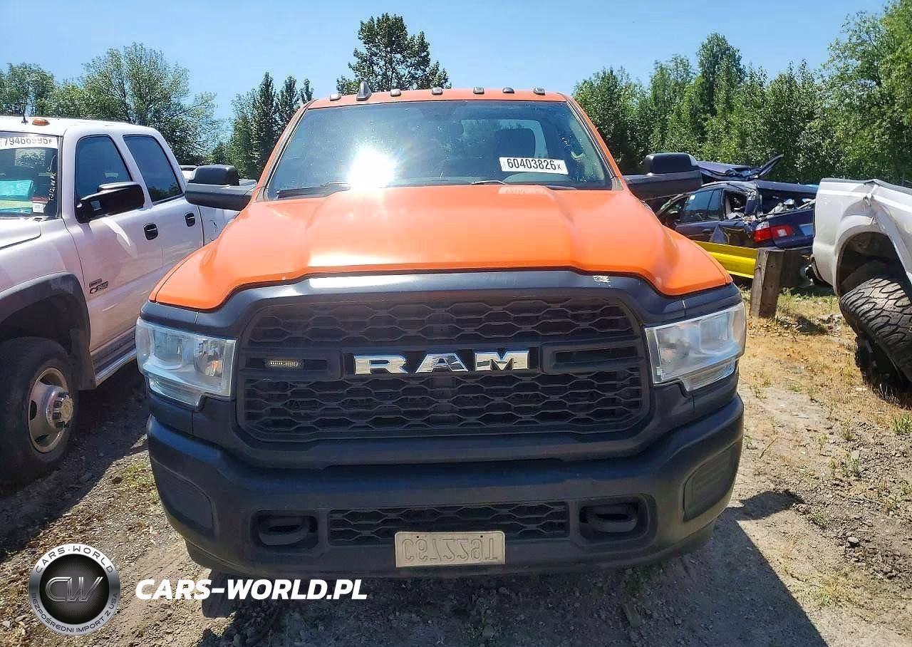 2019 Ram 3500 VIN:3C7WRSAJ7KG718164 - 5