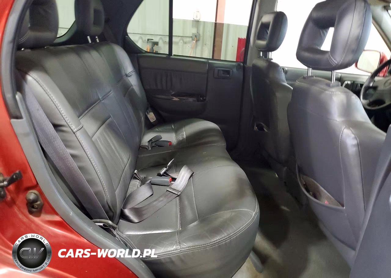 1999 Isuzu Rodeo VIN:4S2CM58WXX4362514 - 11