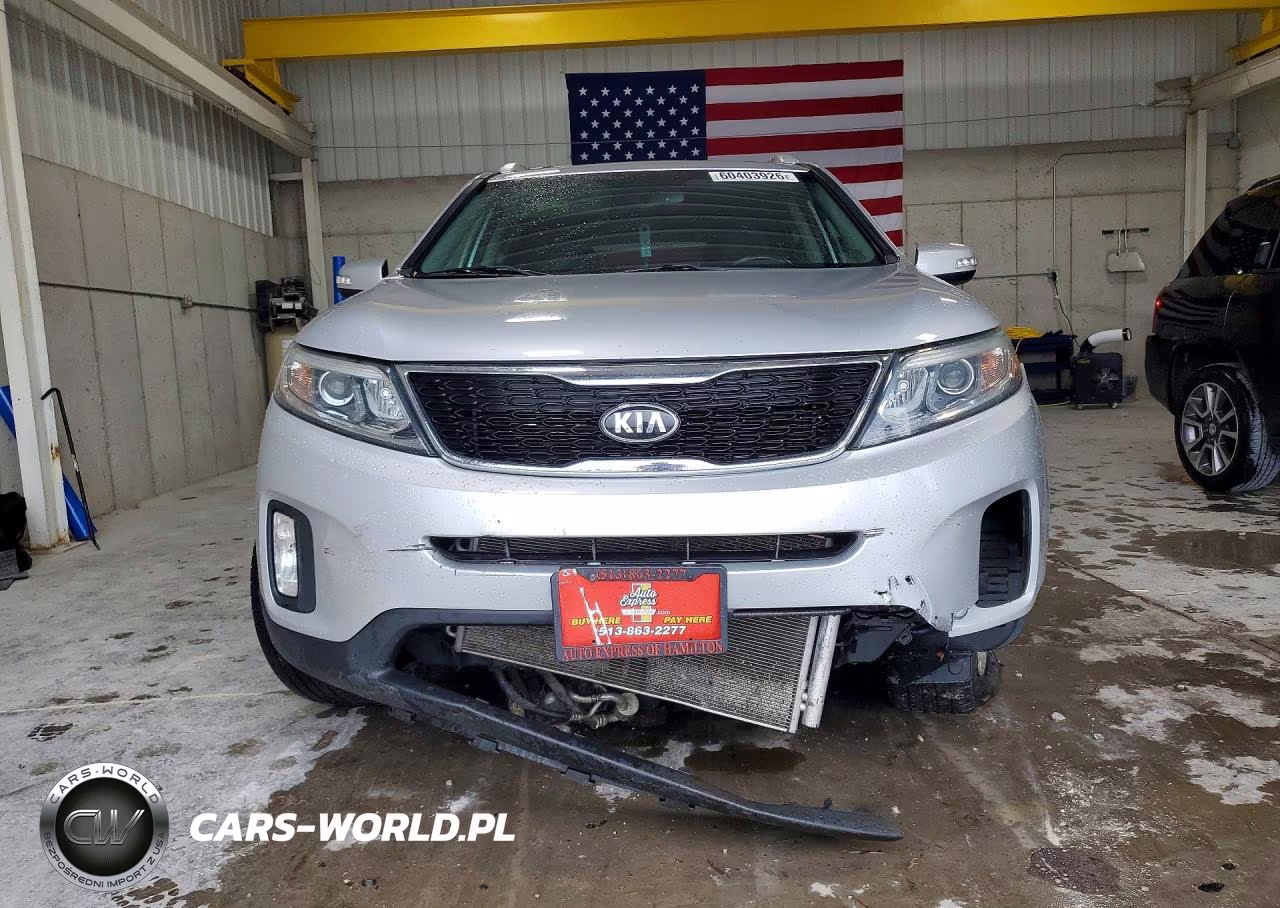 2015 Kia Sorento Lx VIN:5XYKT3A61FG612943 - 5