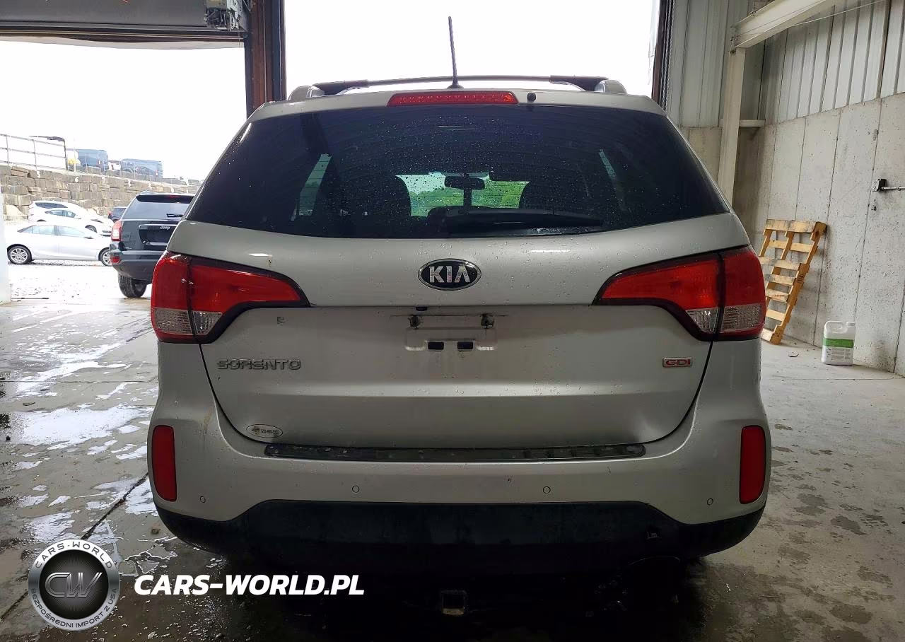 2015 Kia Sorento Lx VIN:5XYKT3A61FG612943 - 6