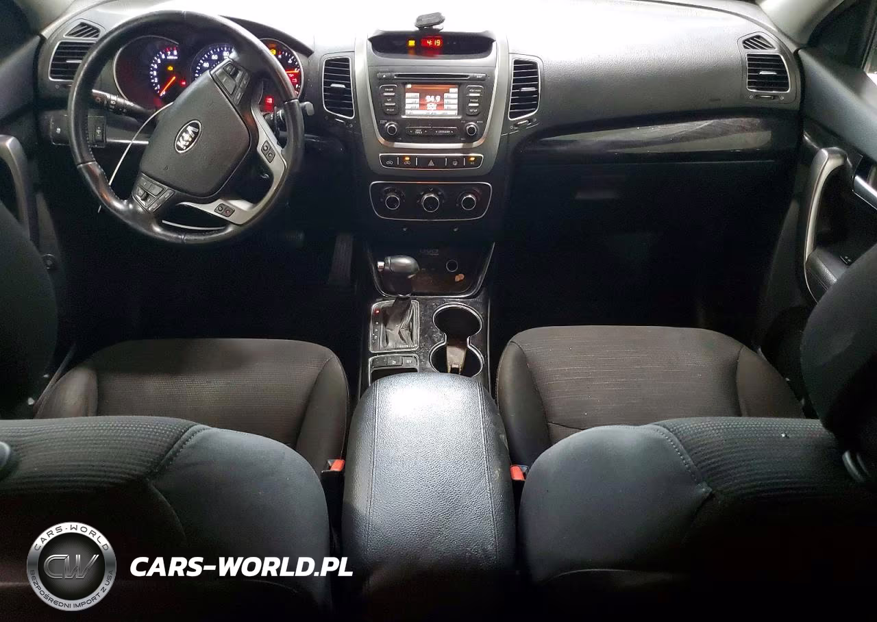 2015 Kia Sorento Lx VIN:5XYKT3A61FG612943 - 8