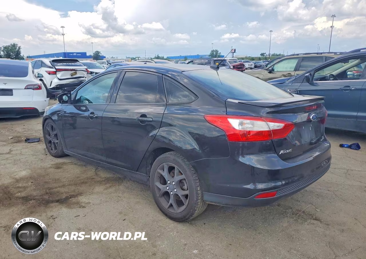 2014 Ford Focus Se VIN:1FADP3F28EL320816 - 2