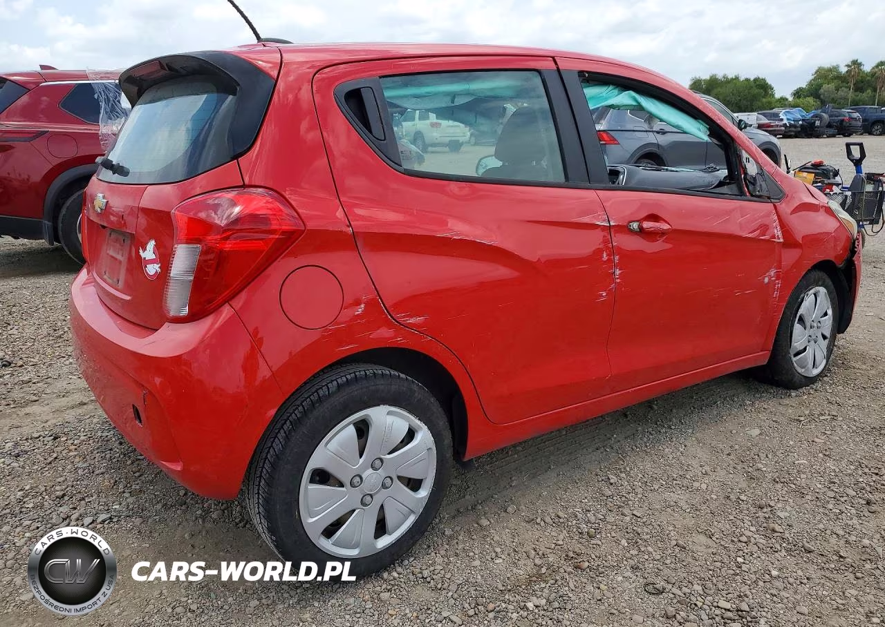 2018 Chevrolet Spark Ls VIN:KL8CA6SA5JC479897 - 3