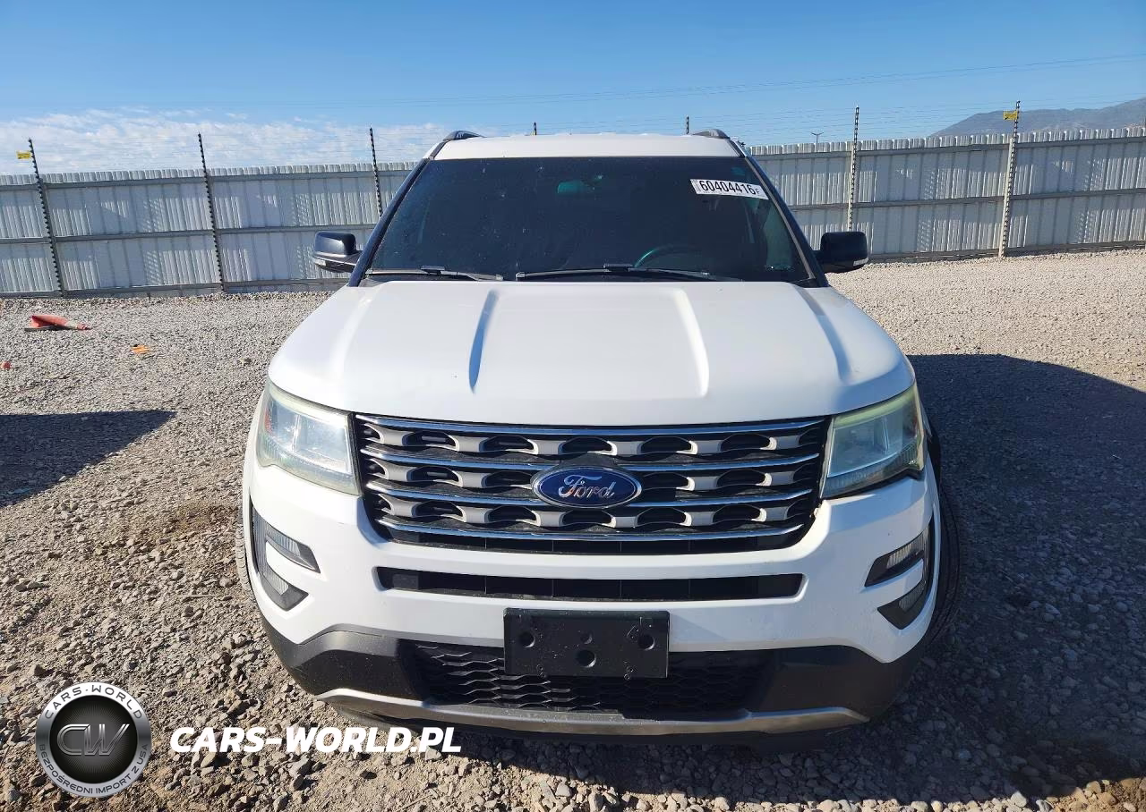 2017 Ford Explorer Xlt VIN:1FM5K7DH2HGC06055 - 5