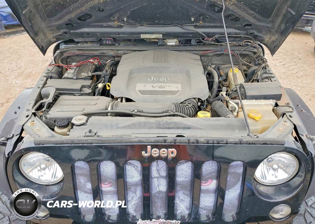 2014 Jeep Wrangler Unlimited Sport VIN:1C4BJWDG8EL130405 - 12