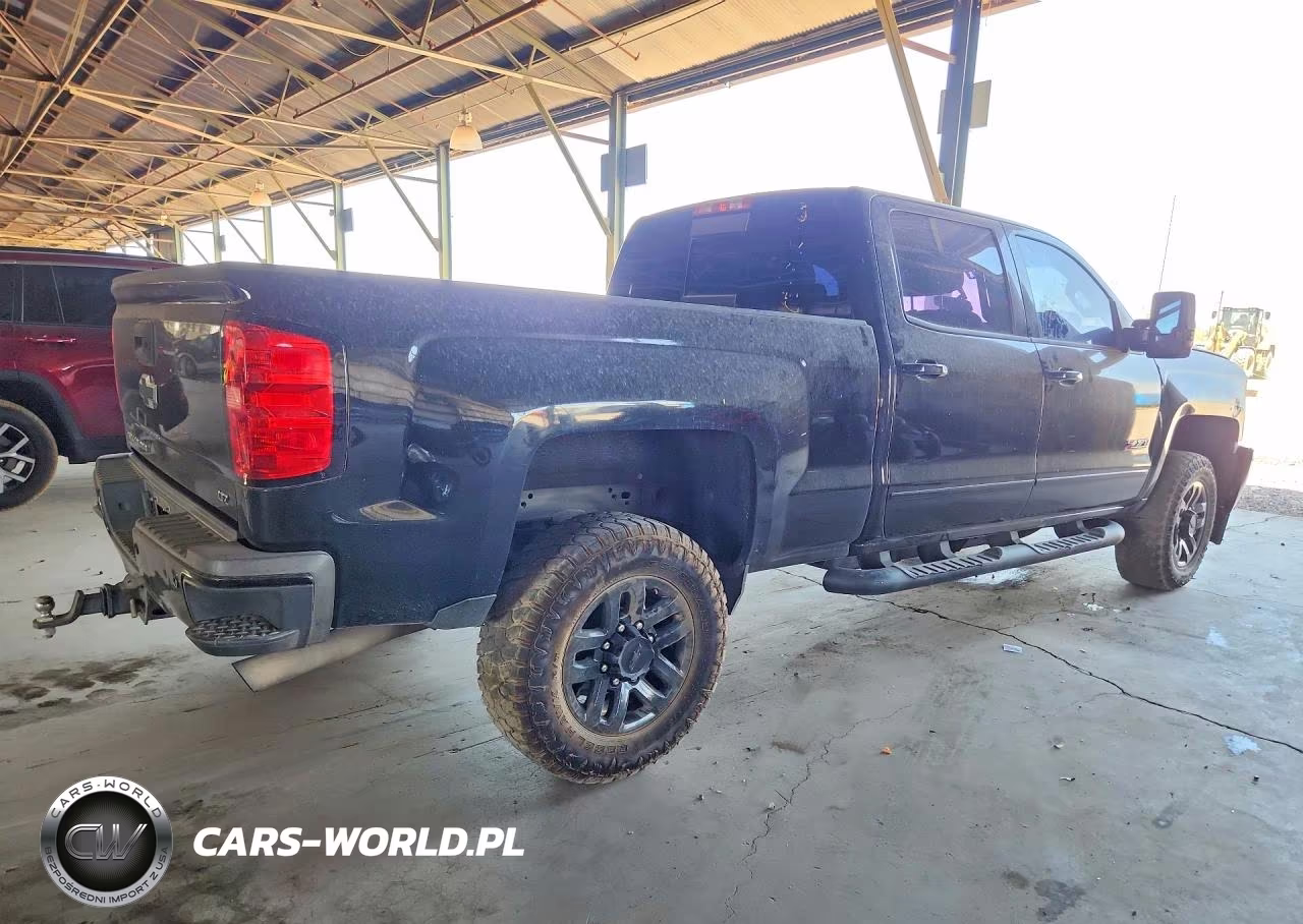 2017 Chevrolet Silverado K2500 Heavy Duty Ltz VIN:1GC1KWEG8HF140586 - 3