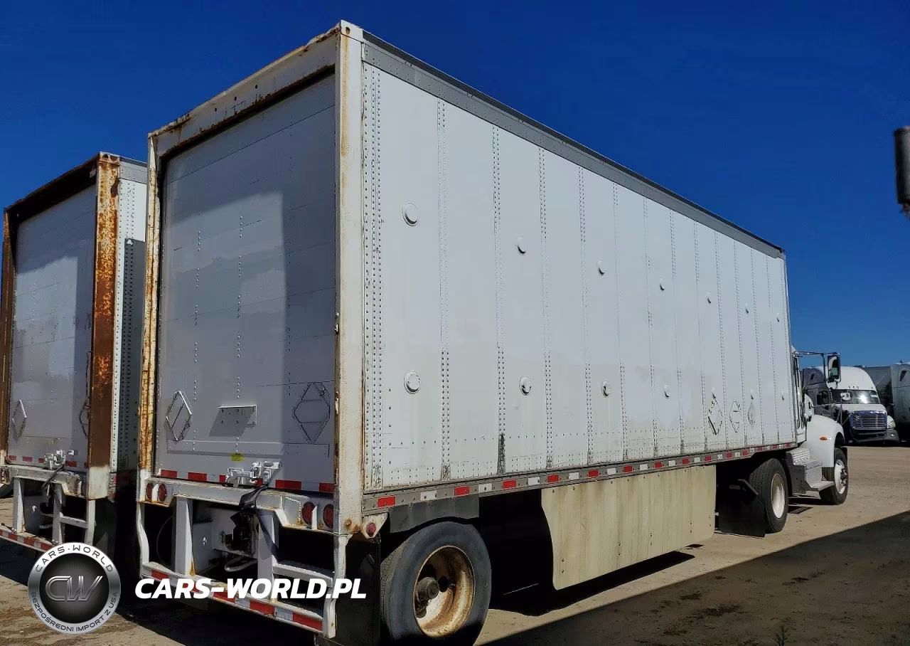 2016 Peterbilt 382 VIN:1XP9AJ8X5GD340144 - 4