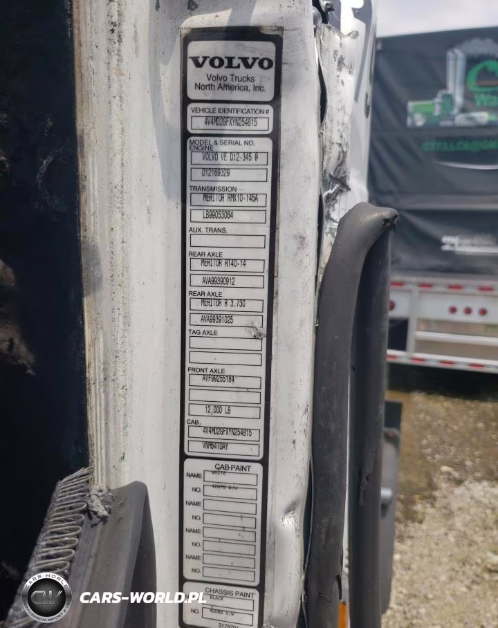 2000 Volvo Vnm Semi Truck VIN:4V4MD2GFXYN254815 - 10