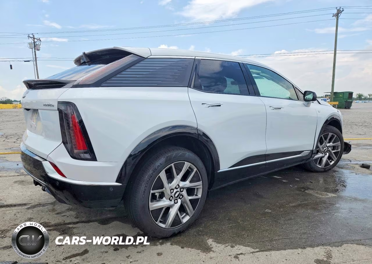 2026 Cadillac Optiq Luxury VIN:3GYK3DM44TS169997 - 3