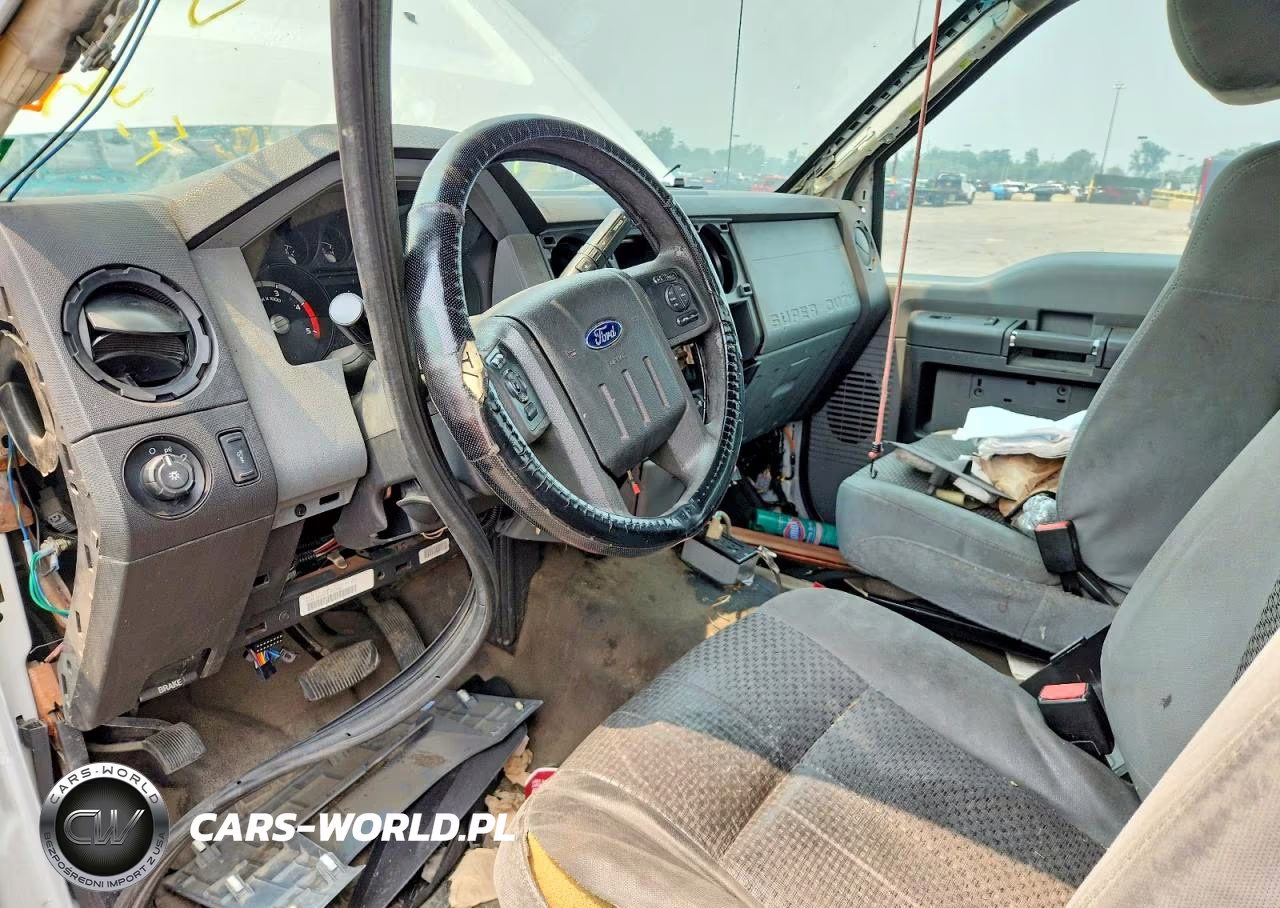2016 Ford F450 Super Duty VIN:1FDUF4GT6GED32704 - 8