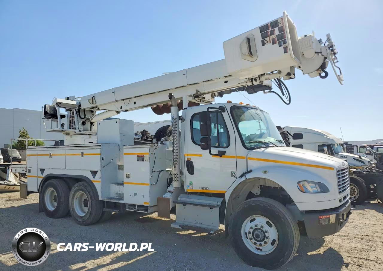 2014 Freightliner M2 106 Medium Duty VIN:1FVHCYCY3EHFM0825 - 4