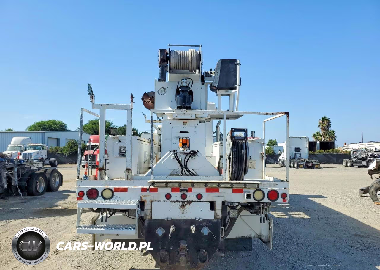 2014 Freightliner M2 106 Medium Duty VIN:1FVHCYCY3EHFM0825 - 6
