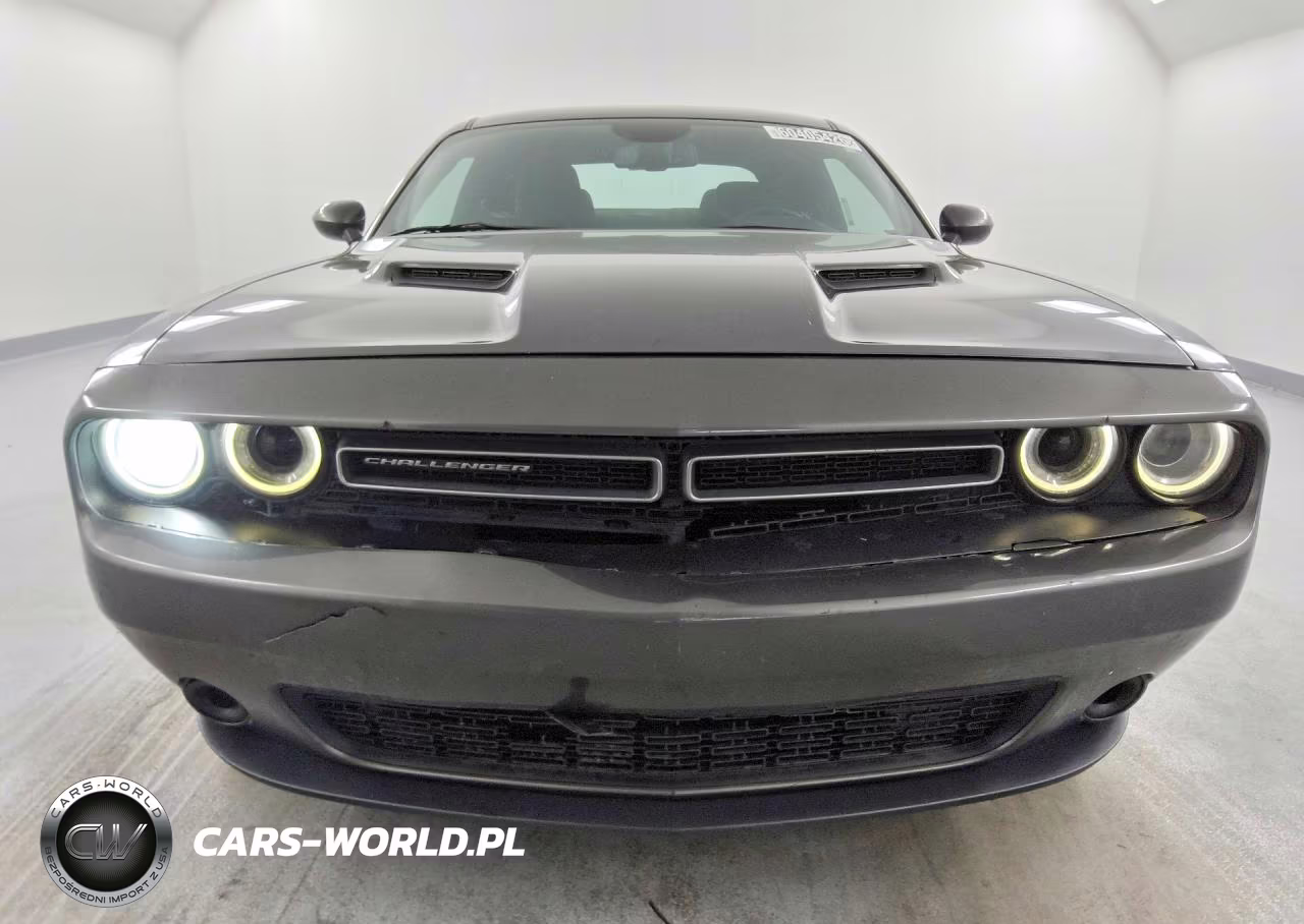 2020 Dodge Challenger Sxt VIN:2C3CDZAG9LH206620 - 5