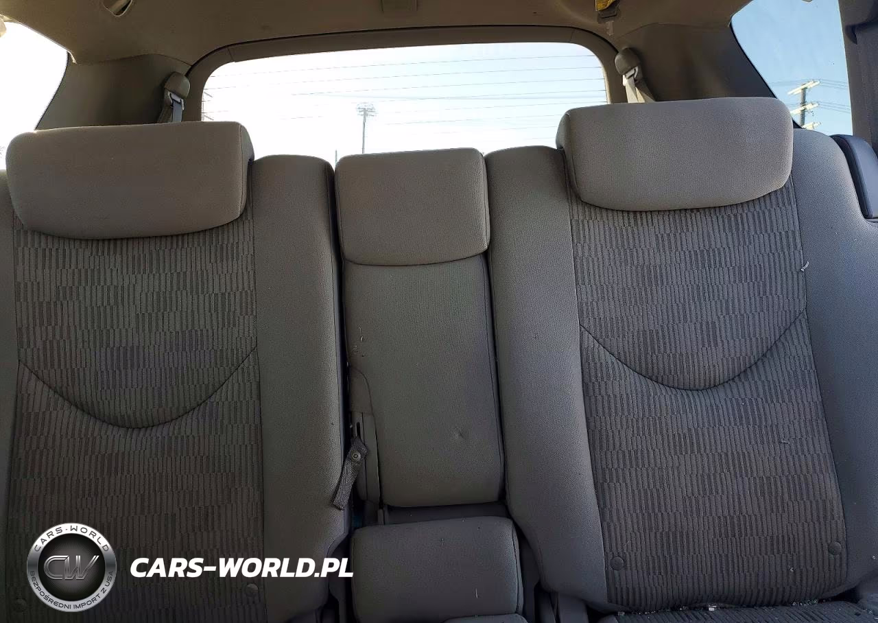 2011 Toyota Rav4 Base VIN:2T3KF4DVXBW072942 - 10