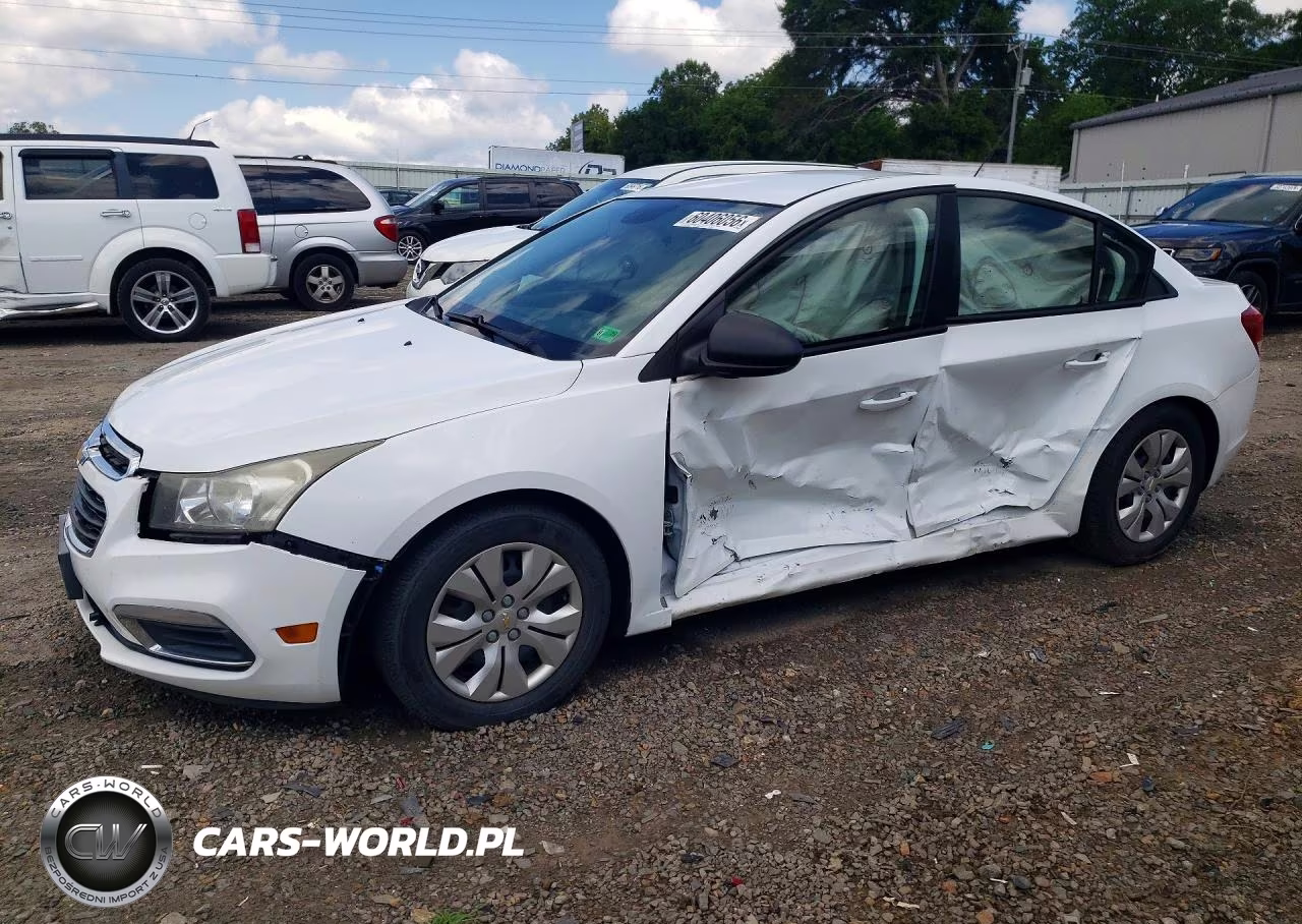 2016 Chevrolet Cruze Limited Ls – zdjęcie 1 z 12