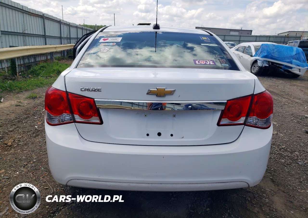 2016 Chevrolet Cruze Limited Ls VIN:1G1PC5SGXG7138118 - 6