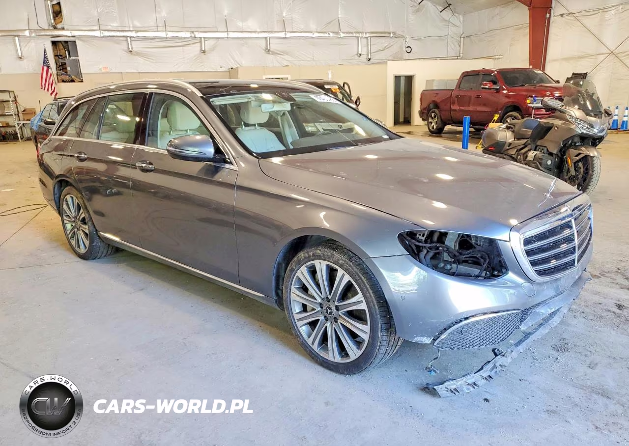 2018 Mercedes-Benz E 400 4Matic VIN:WDDZH6GB4JA475324 - 4