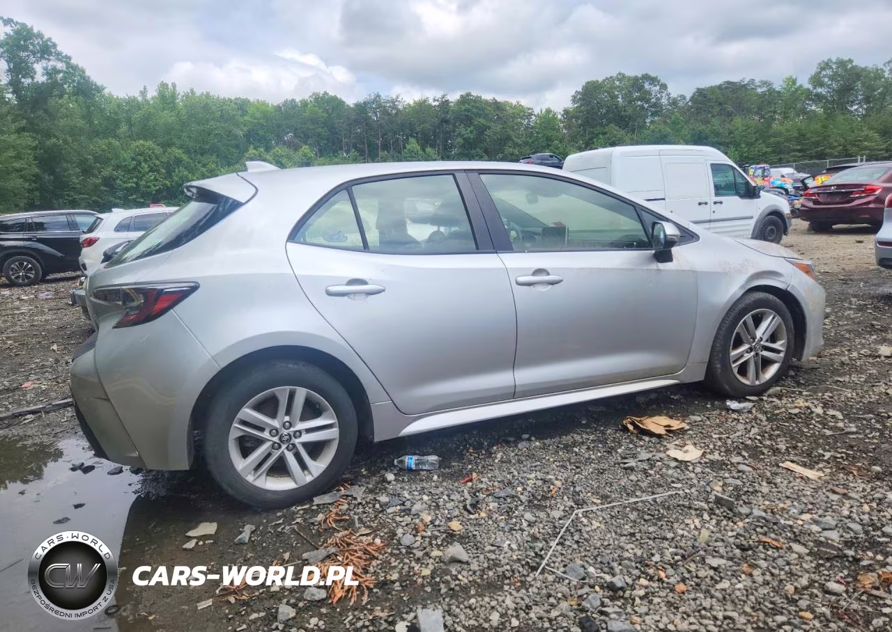 2019 Toyota Corolla Hatchback Se VIN:JTNK4RBE2K3011752 - 3