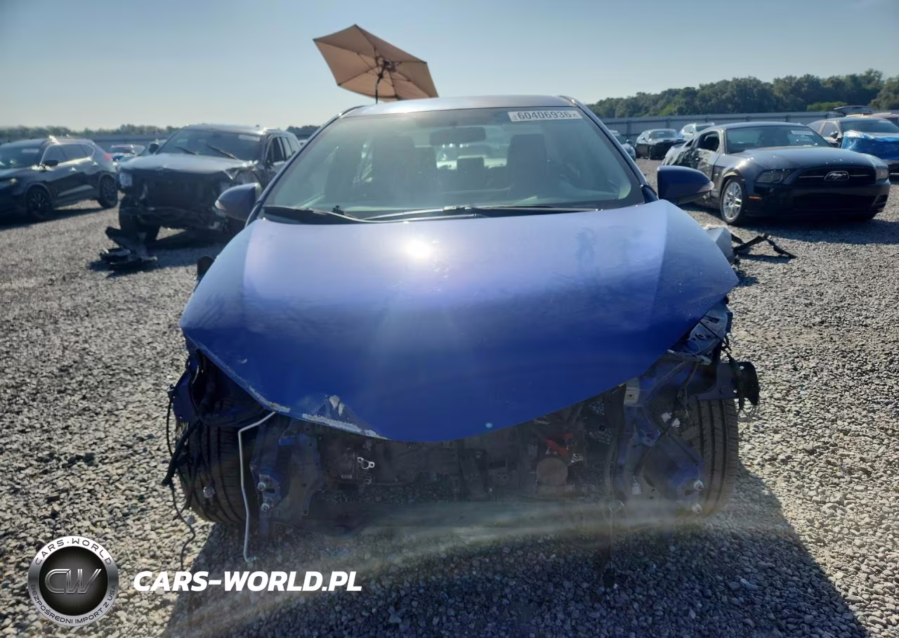 2015 Toyota Corolla S Plus VIN:2T1BURHE3FC403969 - 5