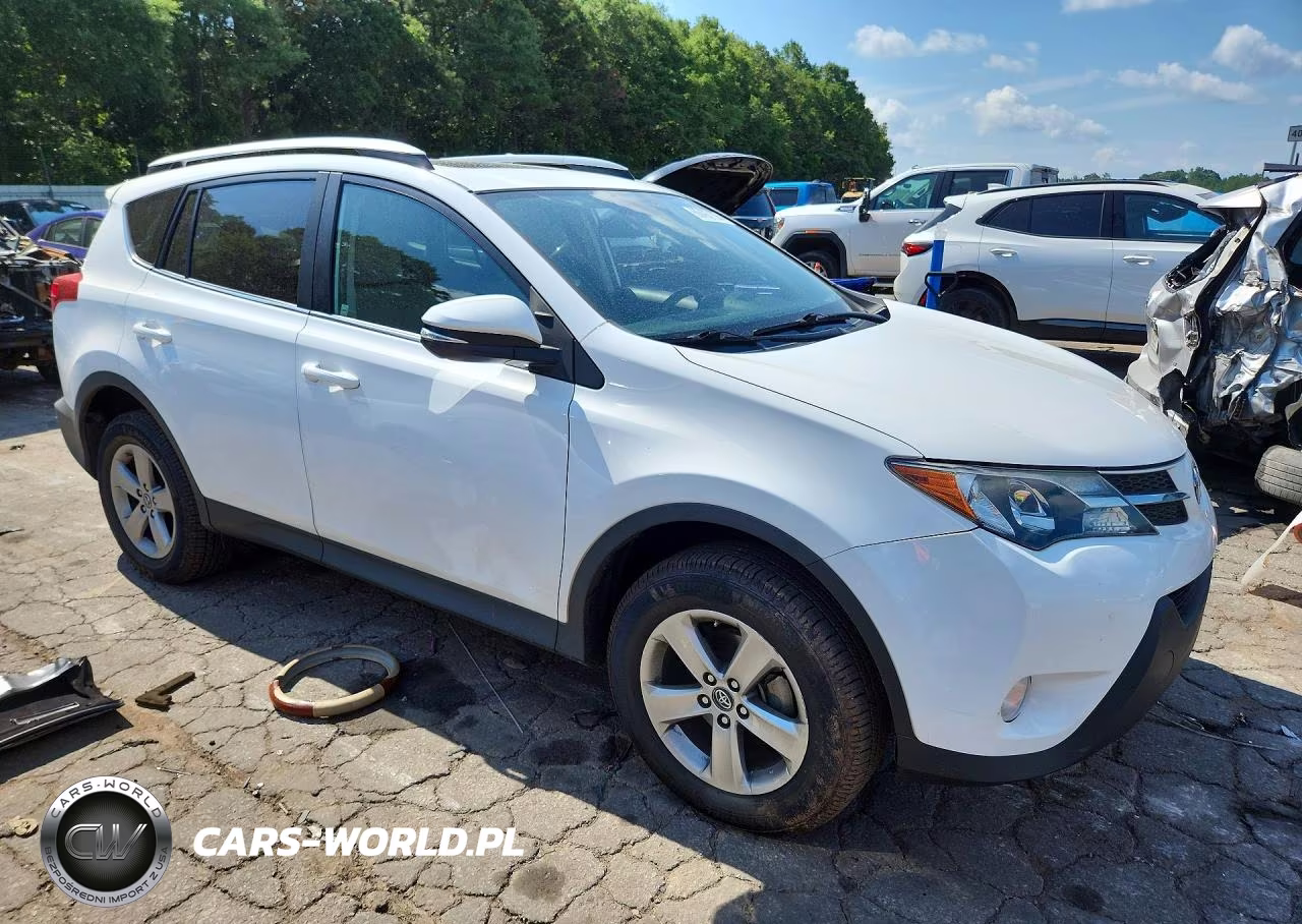 2015 Toyota Rav4 Xle VIN:2T3WFREV9FW182464 - 4