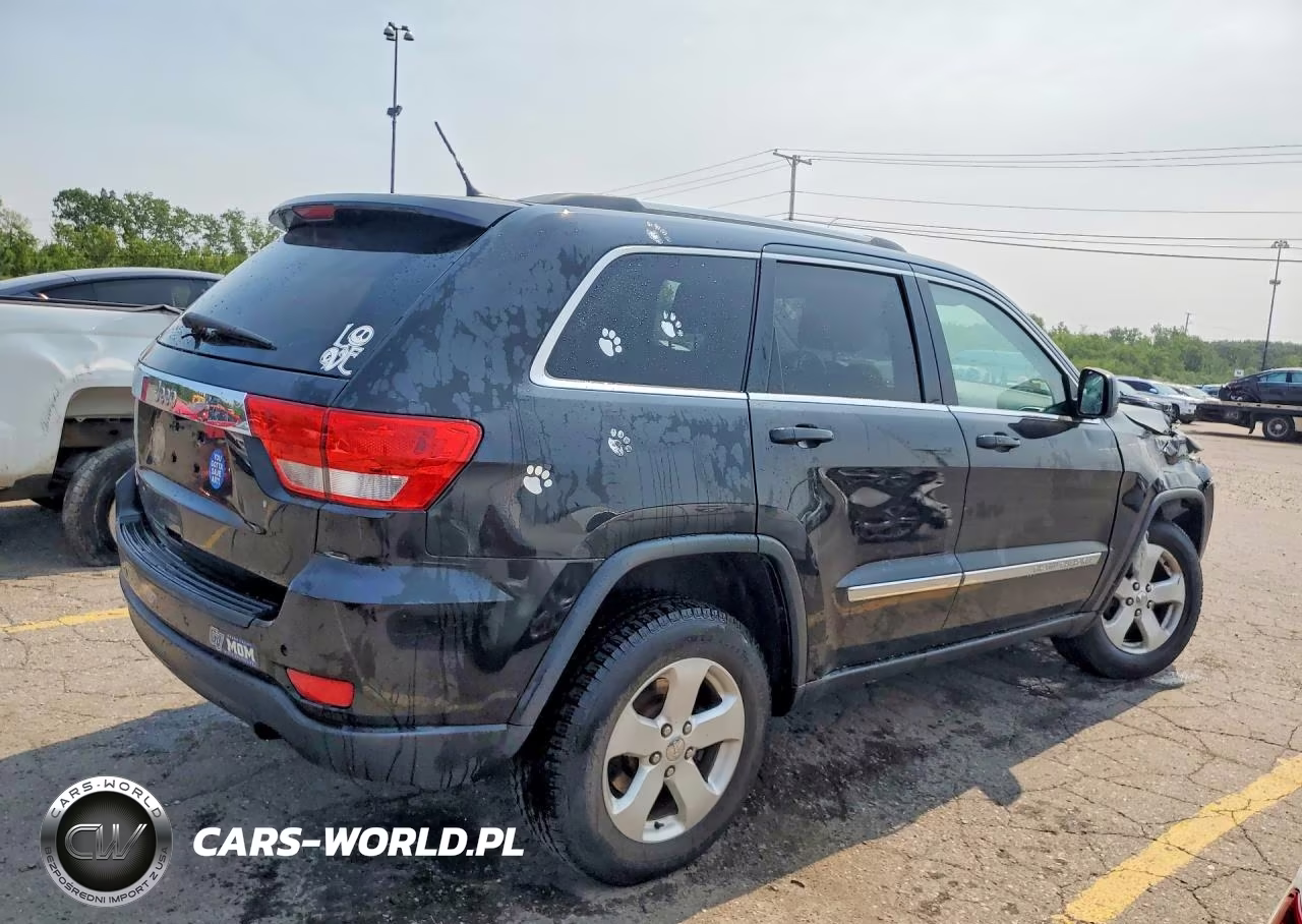 2012 Jeep Grand Cherokee Laredo VIN:1C4RJFAG5CC273036 - 3