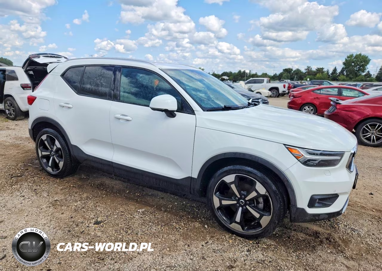 2020 Volvo Xc40 T5 Momentum VIN:YV4162UK3L2298866 - 4