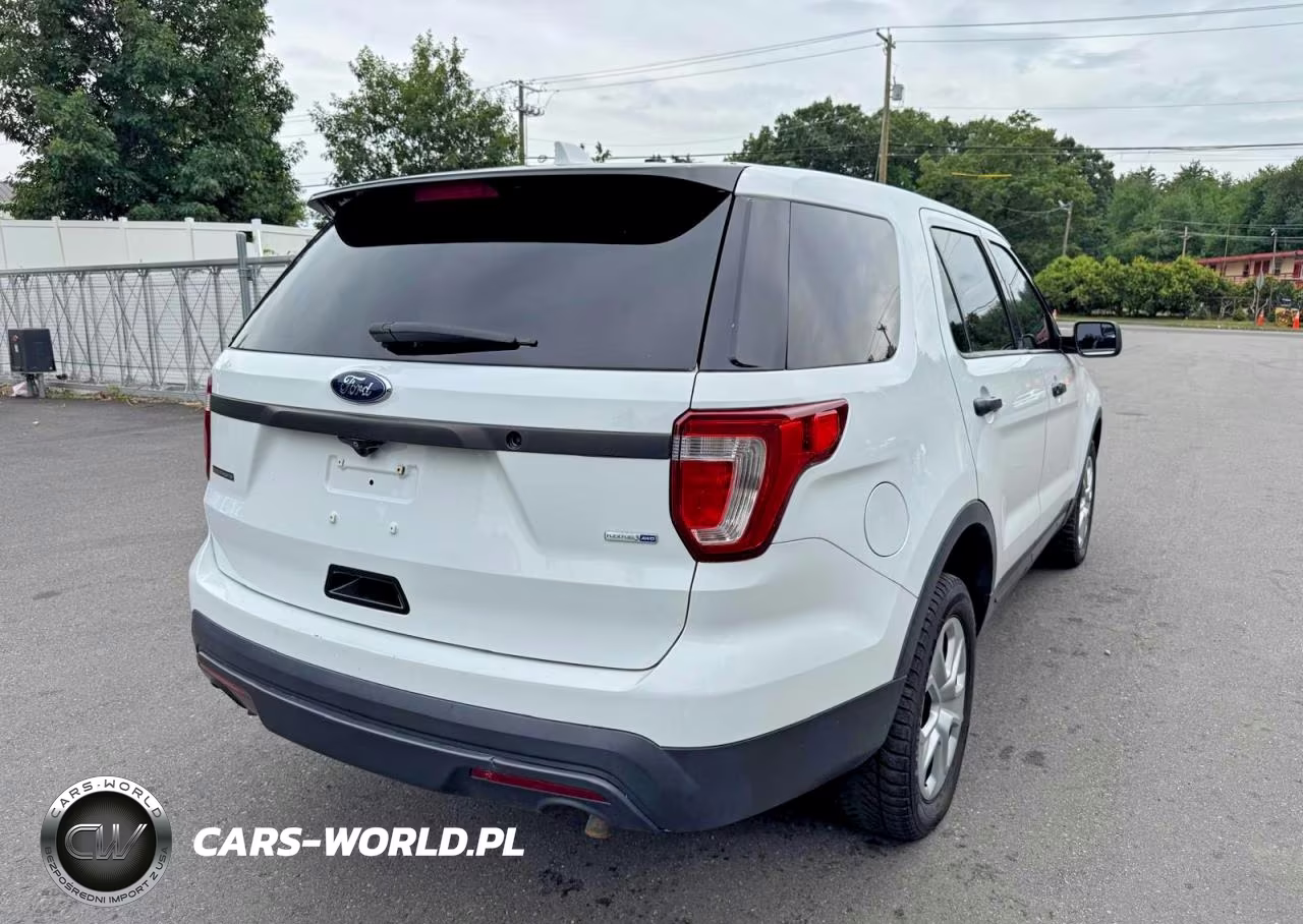 2016 Ford Explorer Police Interceptor VIN:1FM5K8AR1GGD30237 - 3