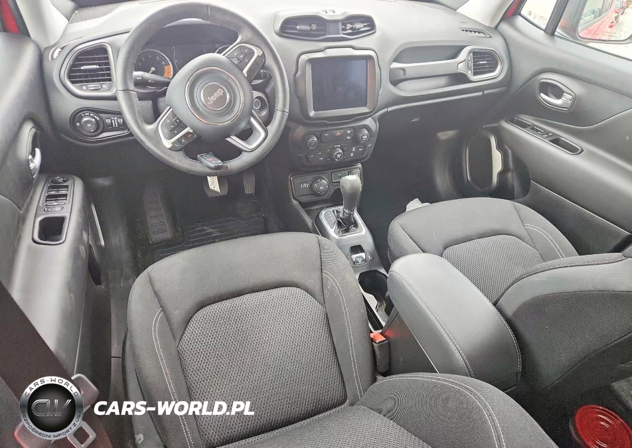 2023 Jeep Renegade Latitude VIN:ZACNJDB19PPP39921 - 8