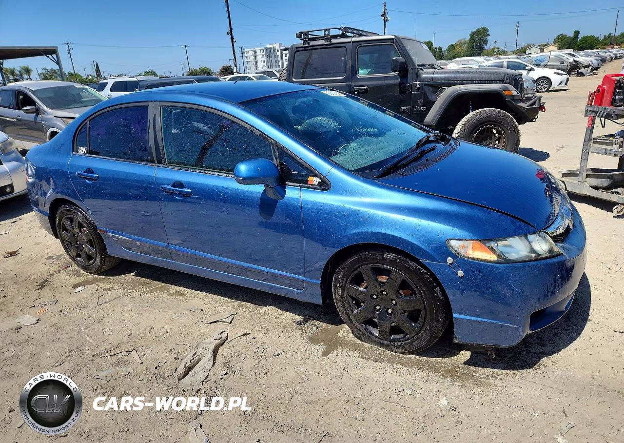 2010 Honda Civic Lx VIN:19XFA1F59AE057399 - 4