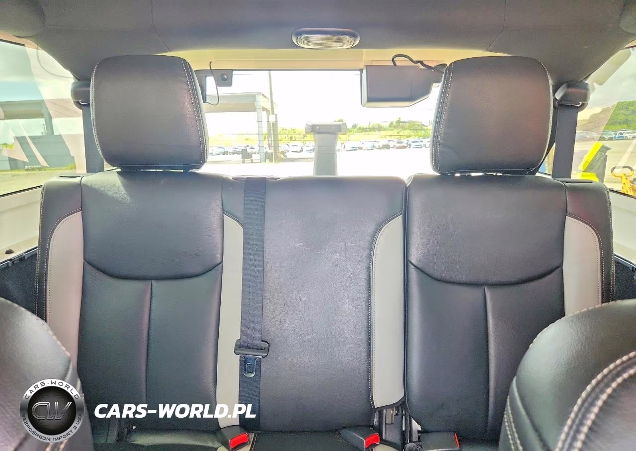2017 Jeep Wrangler Unlimited Sport VIN:1C4BJWDG7HL732331 - 10
