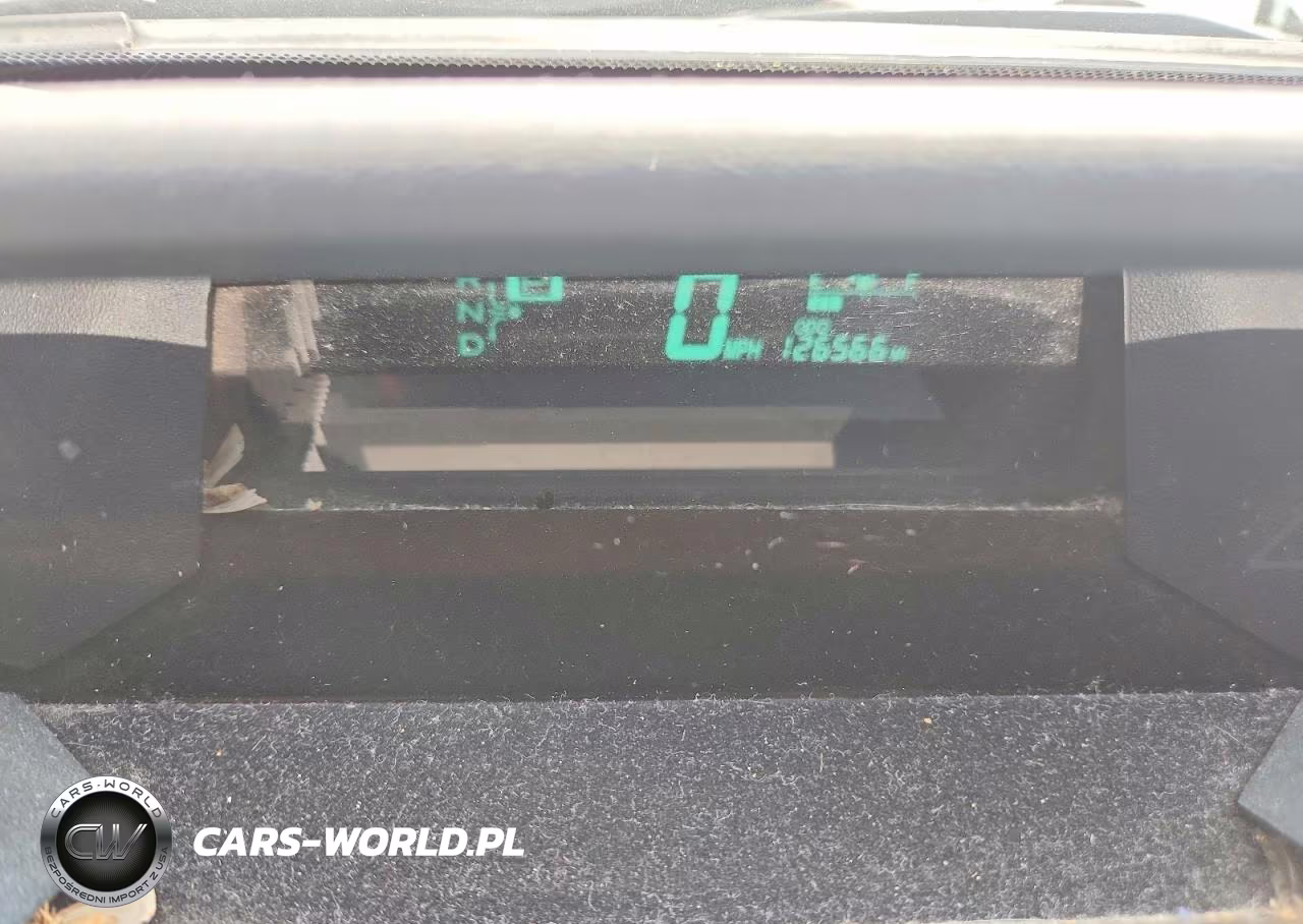 2006 Toyota Prius Base VIN:JTDKB20U863155372 - 9