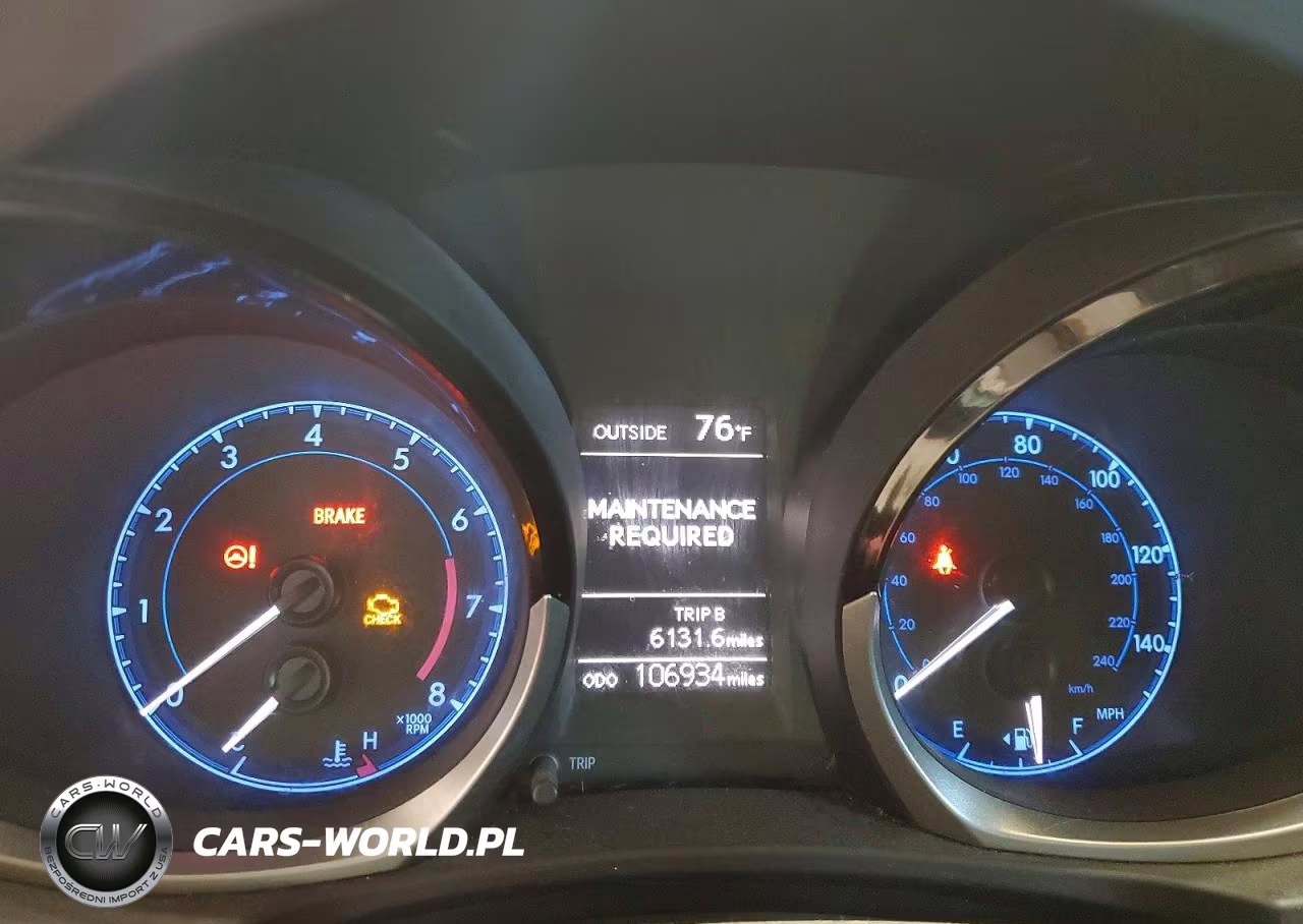 2015 Toyota Corolla S Plus VIN:5YFBURHE9FP270912 - 9