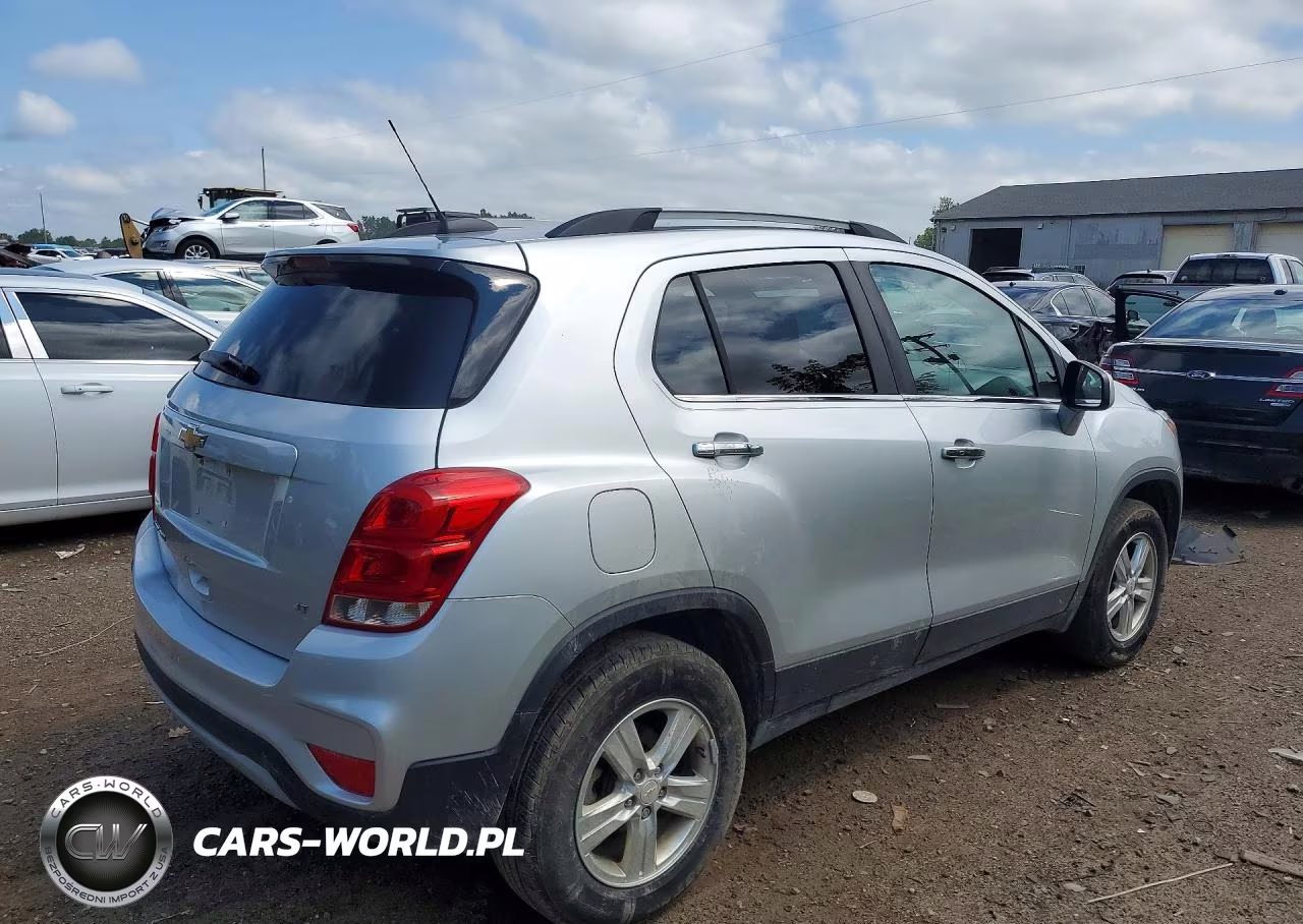 2019 Chevrolet Trax 1Lt VIN:KL7CJPSB7KB724354 - 3