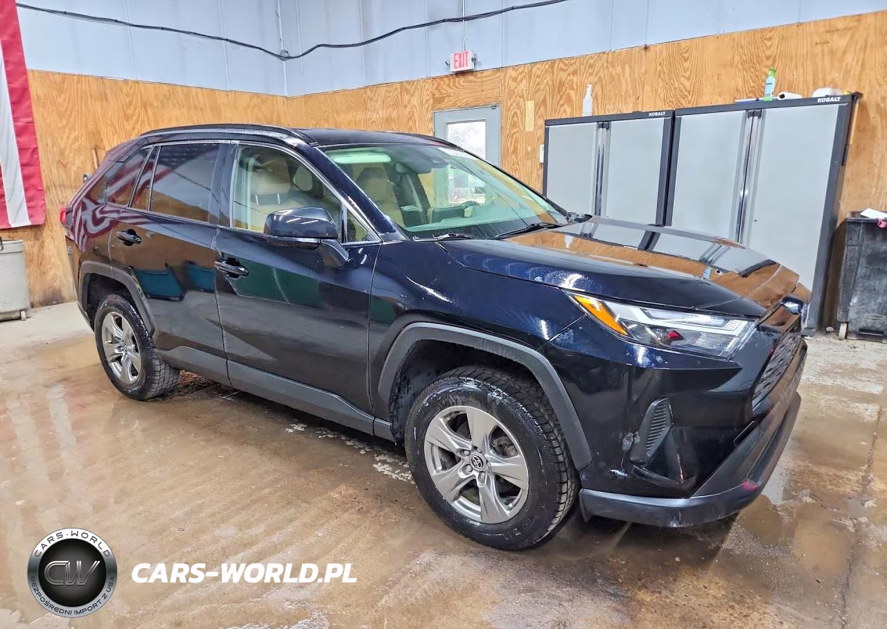 2023 Toyota Rav4 Le VIN:JTMLWRFV4PD187622 - 4