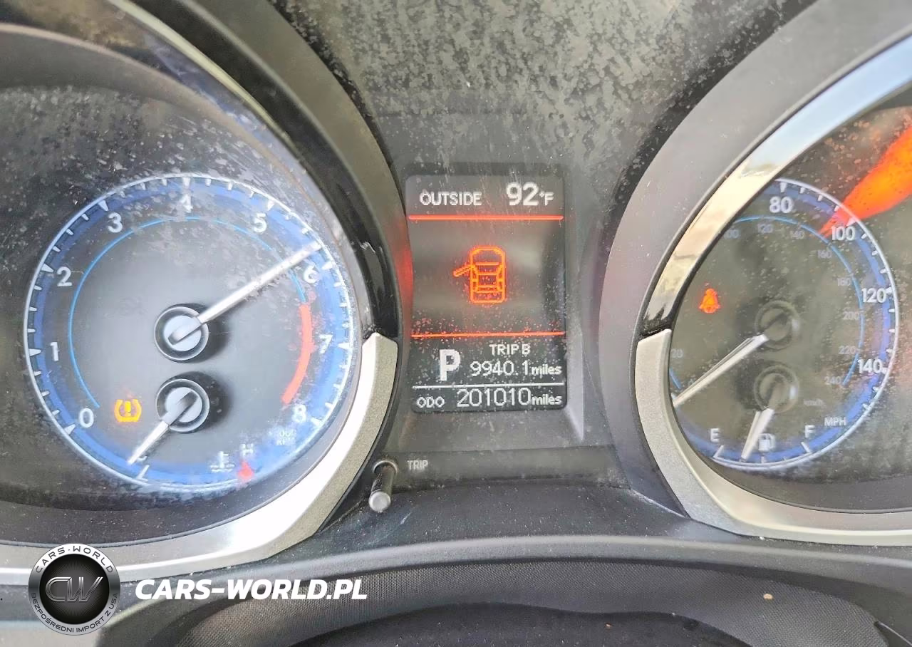 2016 Toyota Corolla S Plus VIN:5YFBURHE1GP404815 - 9