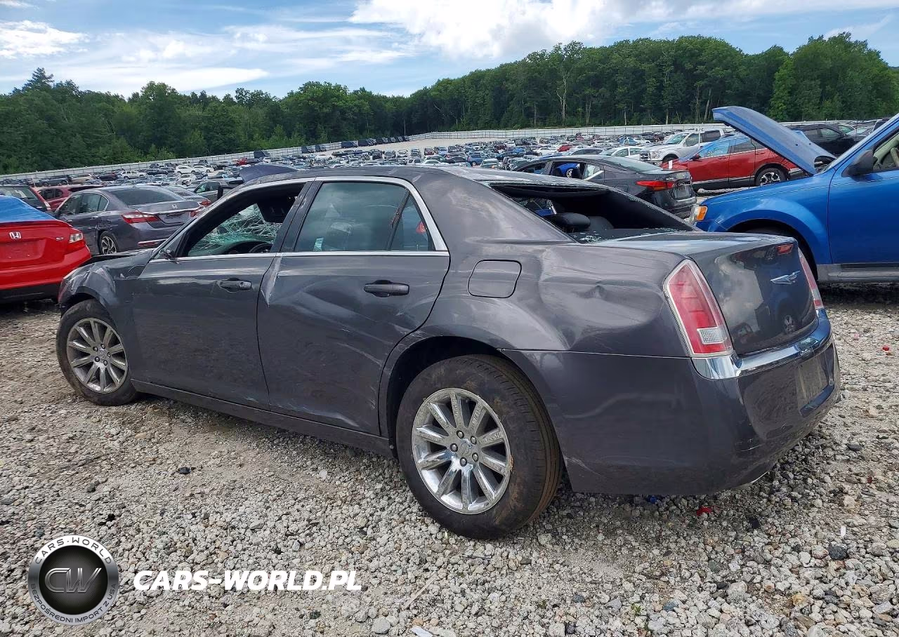 2013 Chrysler 300 VIN:2C3CCAAG5DH684989 - 2