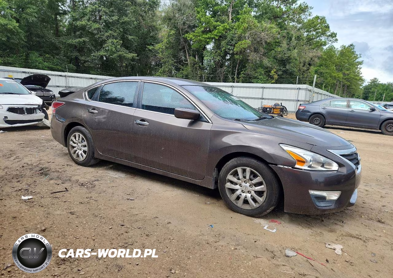 2014 Nissan Altima 2.5 VIN:1N4AL3AP5EC263041 - 4