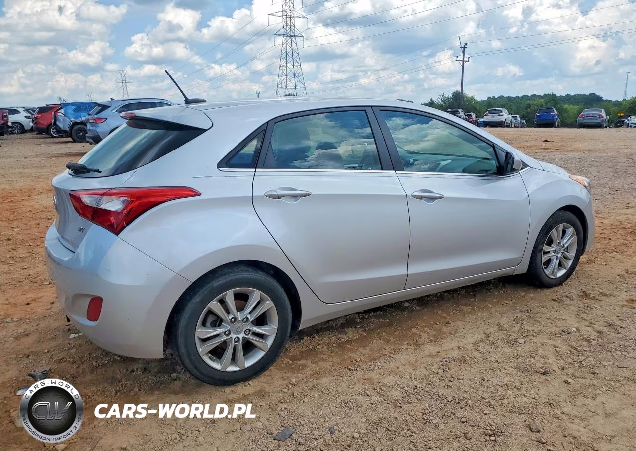 2014 Hyundai Elantra Gt Base VIN:KMHD35LH1EU203787 - 3
