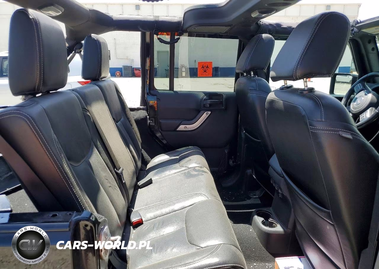 2017 Jeep Wrangler Unlimited Sahara VIN:1C4HJWEG2HL681426 - 10