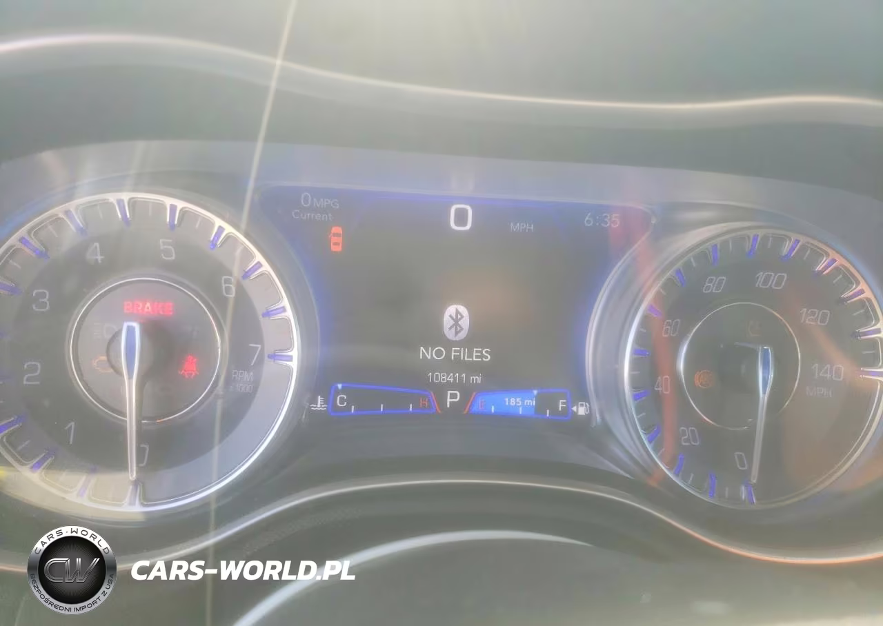 2021 Chrysler 300 S VIN:2C3CCABG5MH528966 - 9