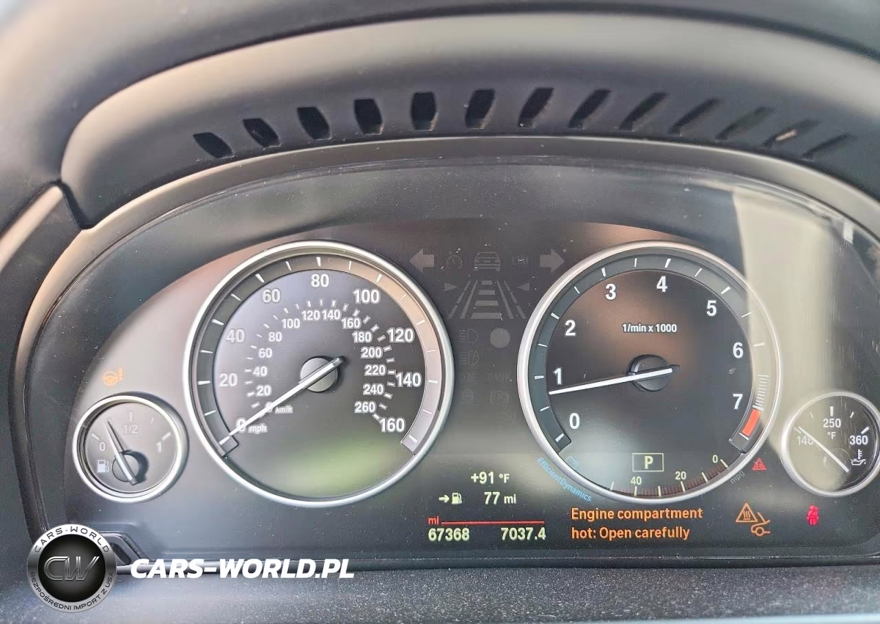 2016 BMW X5 xDrive50I VIN:5UXKR6C59G0J81620 - 9