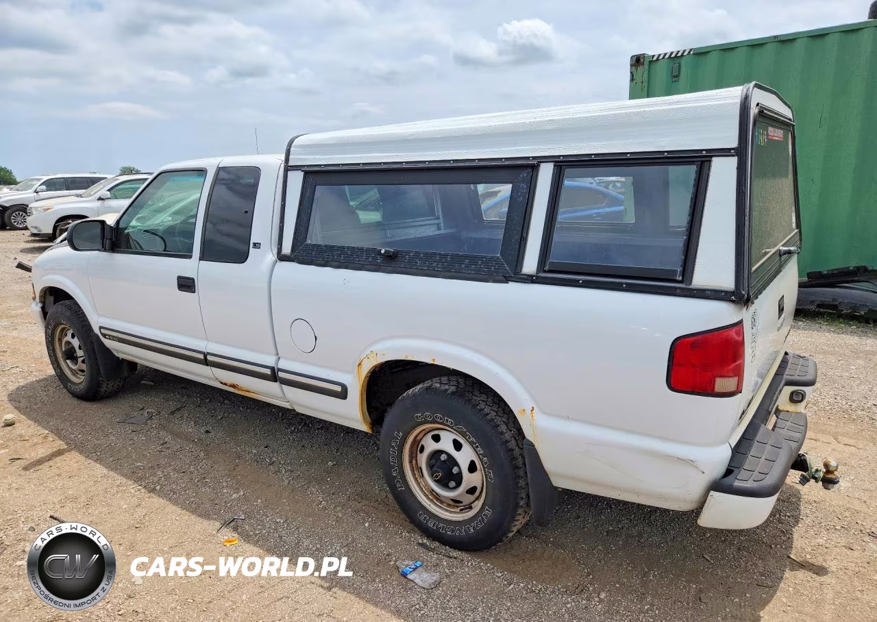 2001 Chevrolet S Truck S10 VIN:1GCDT19W018136444 - 2