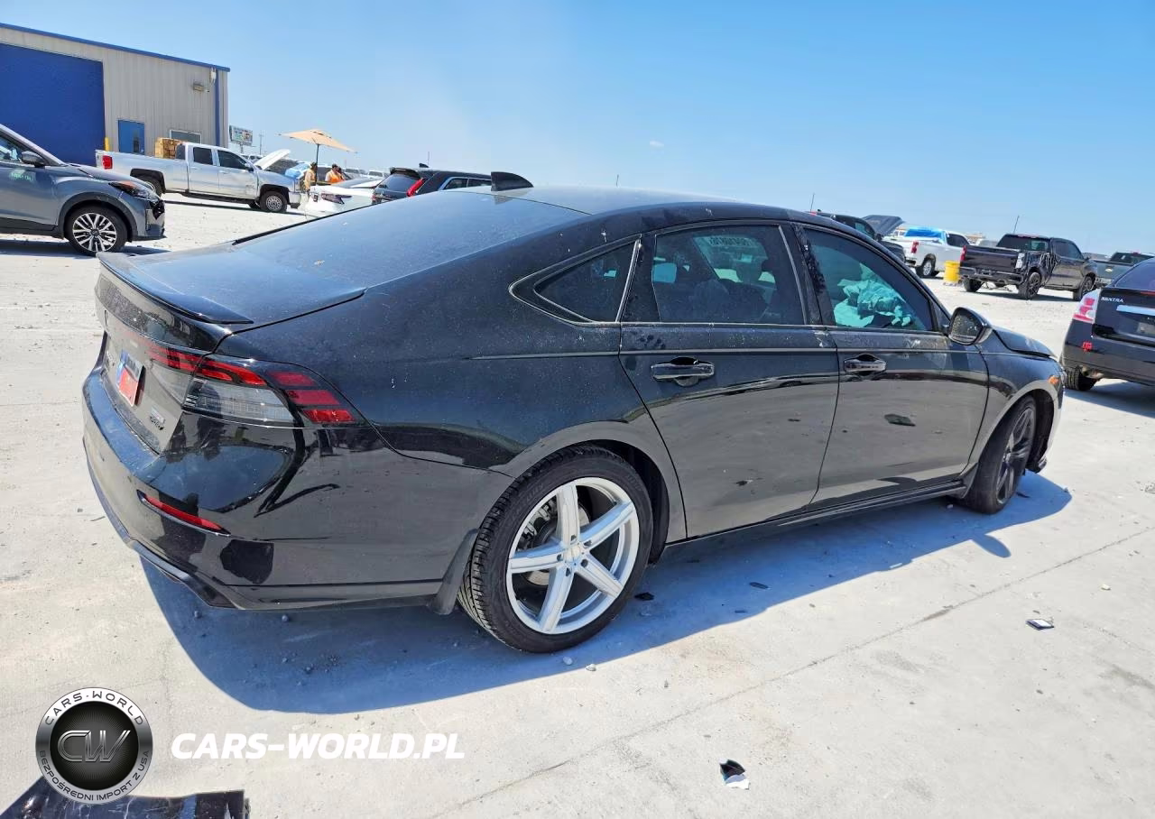 2024 Honda Accord Hybrid Sport-L VIN:1HGCY2F78RA051597 - 3