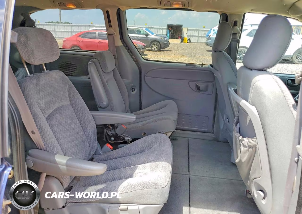 2005 Dodge Grand Caravan Sxt VIN:2D4GP44L45R166284 - 11